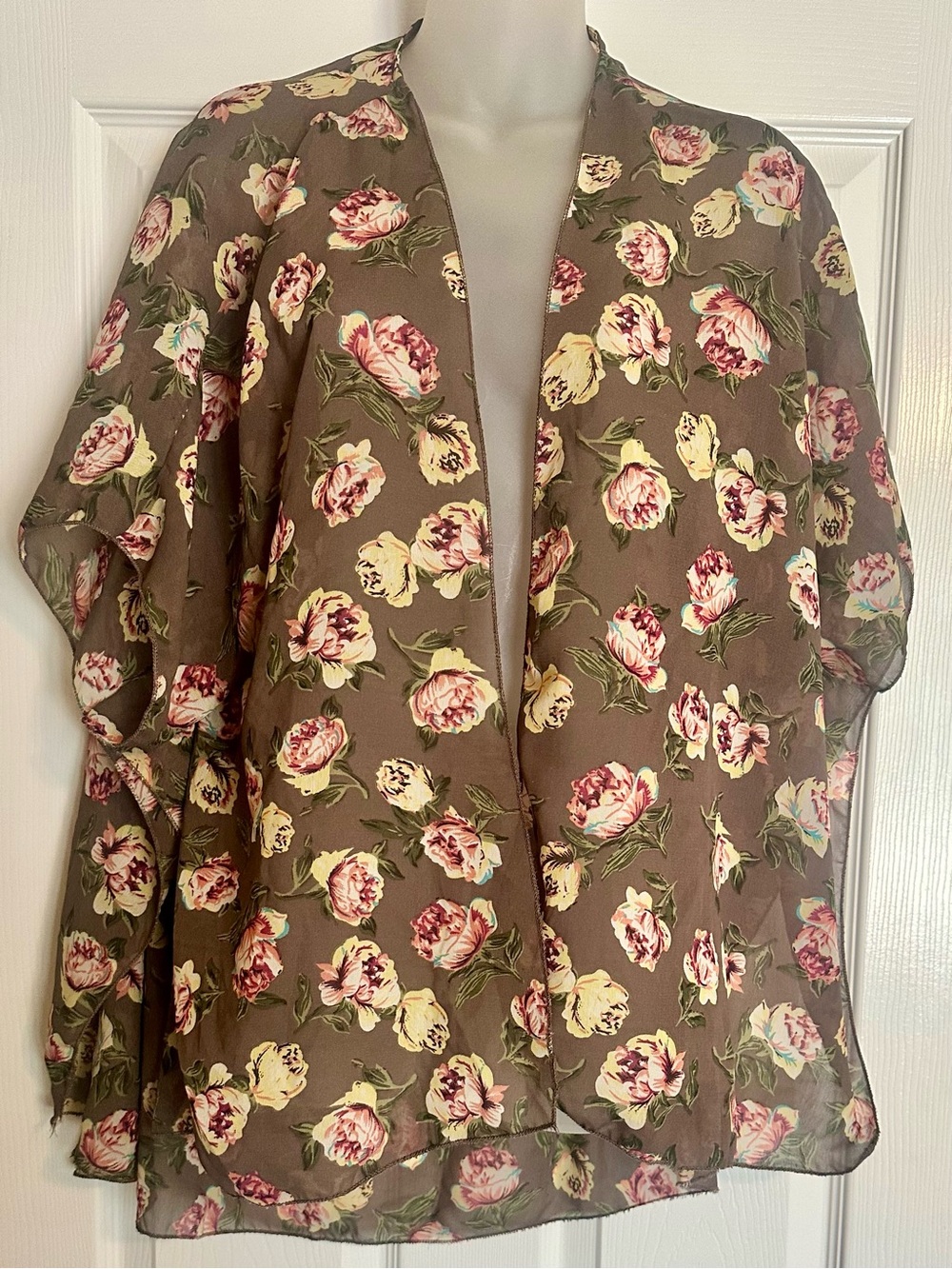 Live 4 Truth Floral Sheer Open-Front Kimono - Brown, Cream, Pink
